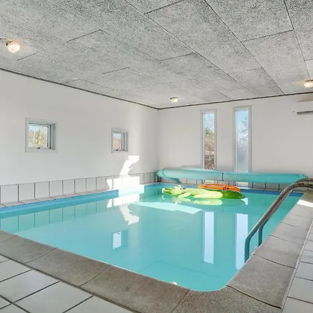 Pet Friendly In With Sauna * Knebel