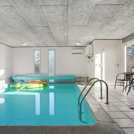 Pet Friendly In With Sauna * Knebel