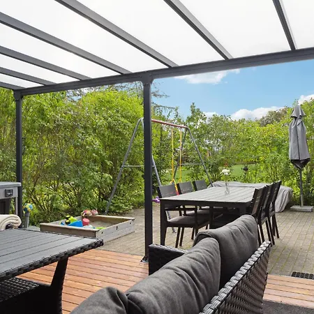Semesterbostad Pet Friendly In With Sauna *
