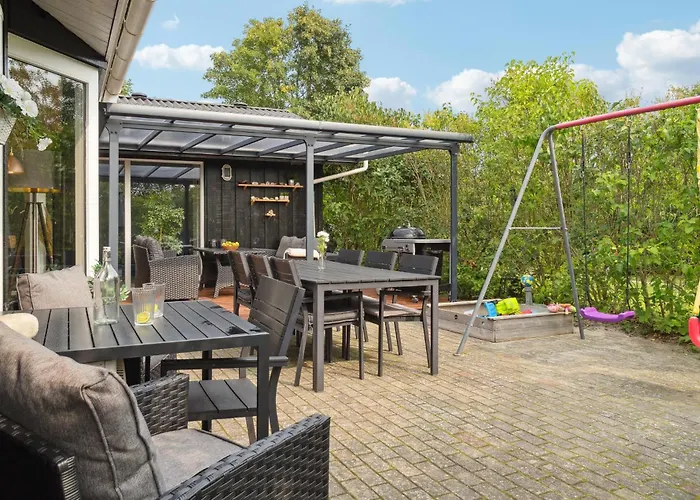 Pet Friendly In With Sauna Semesterbostad